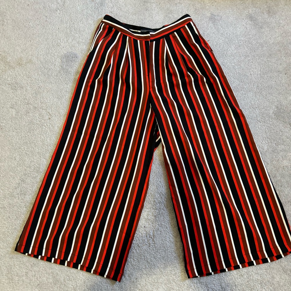 Primark Cropped Wide-leg stripe dress Pants pleated front side pockets size 8